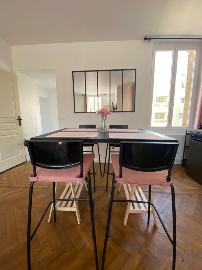 Pink Cosy Apartamento Louviers Exterior foto
