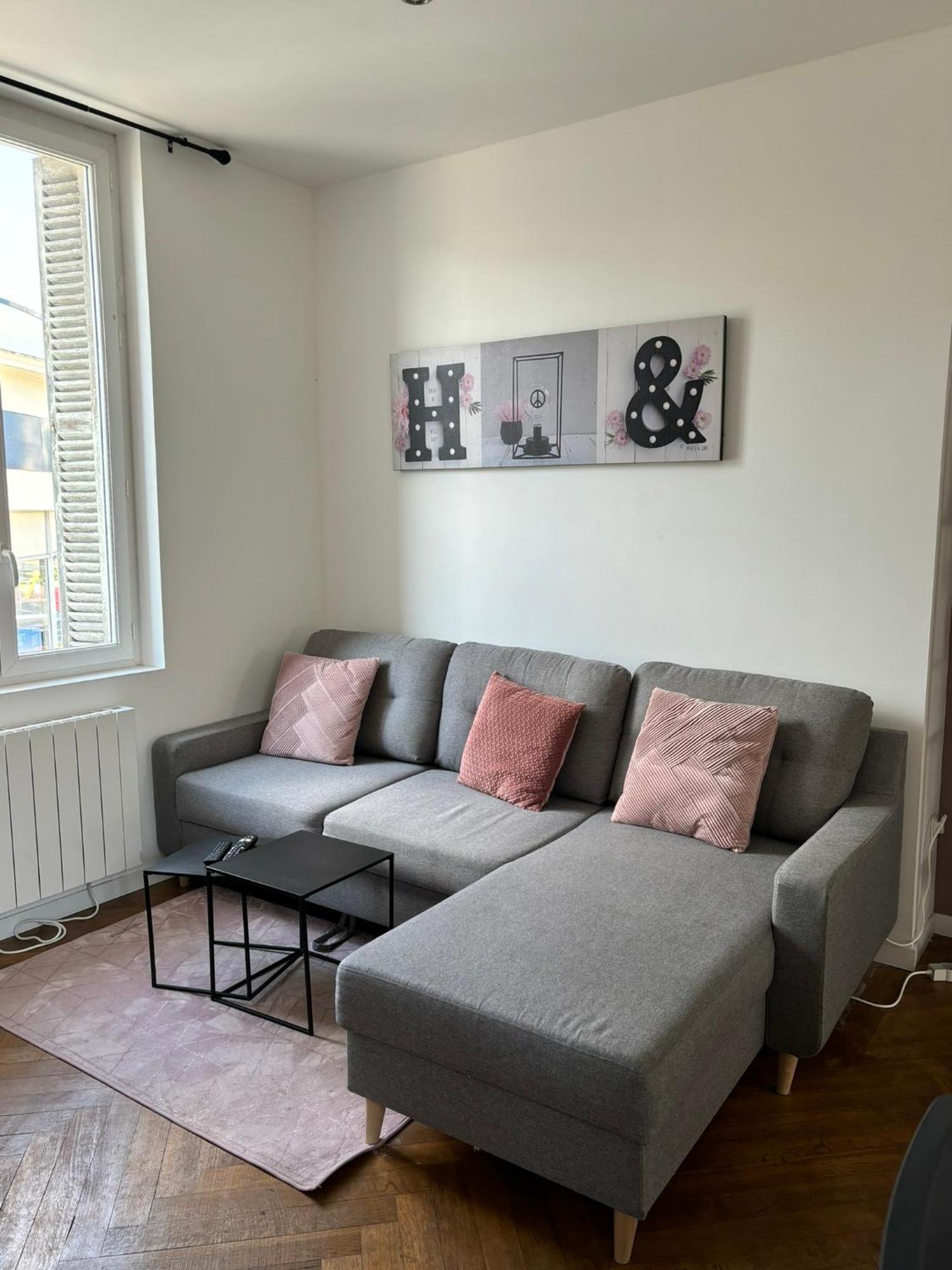 Pink Cosy Apartamento Louviers Exterior foto